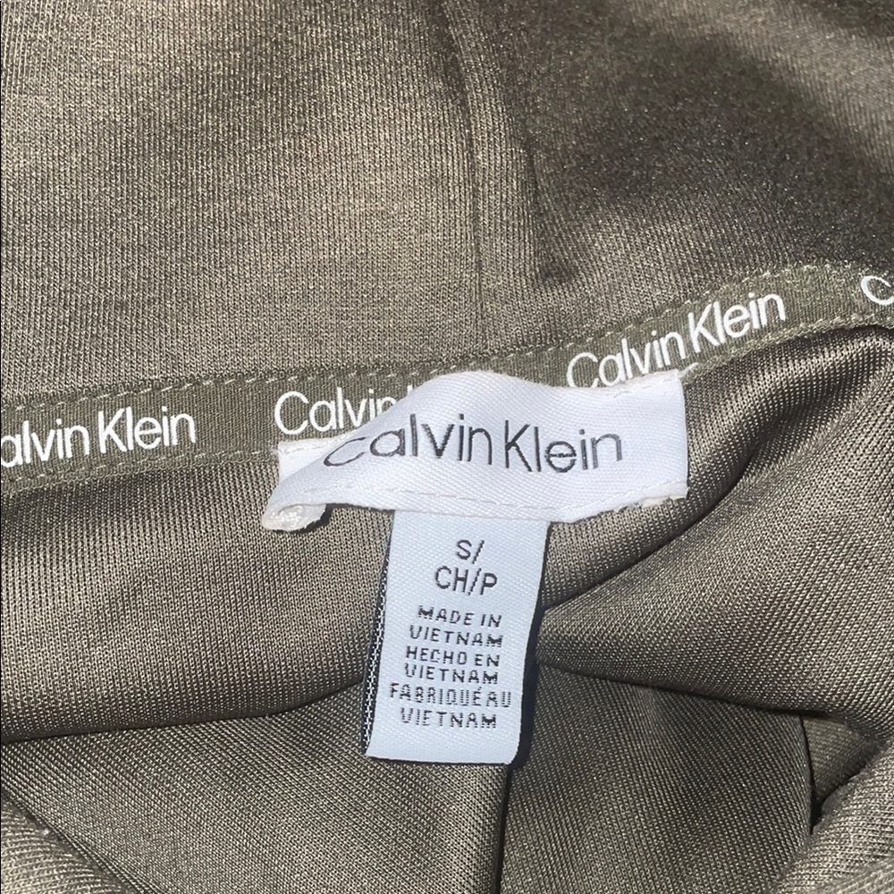 NWOT Calvin Klein Green Boxy Long Sleeve Hoodie - Picture 4 of 8
